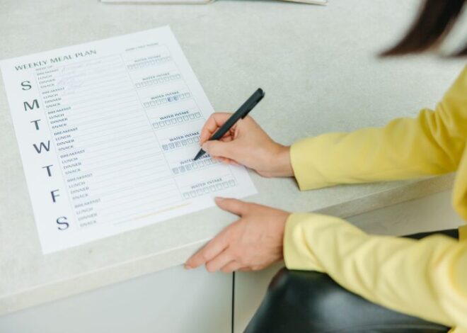 How to Create a Simple Weekly Meal Plan for Stress-Free Cooking